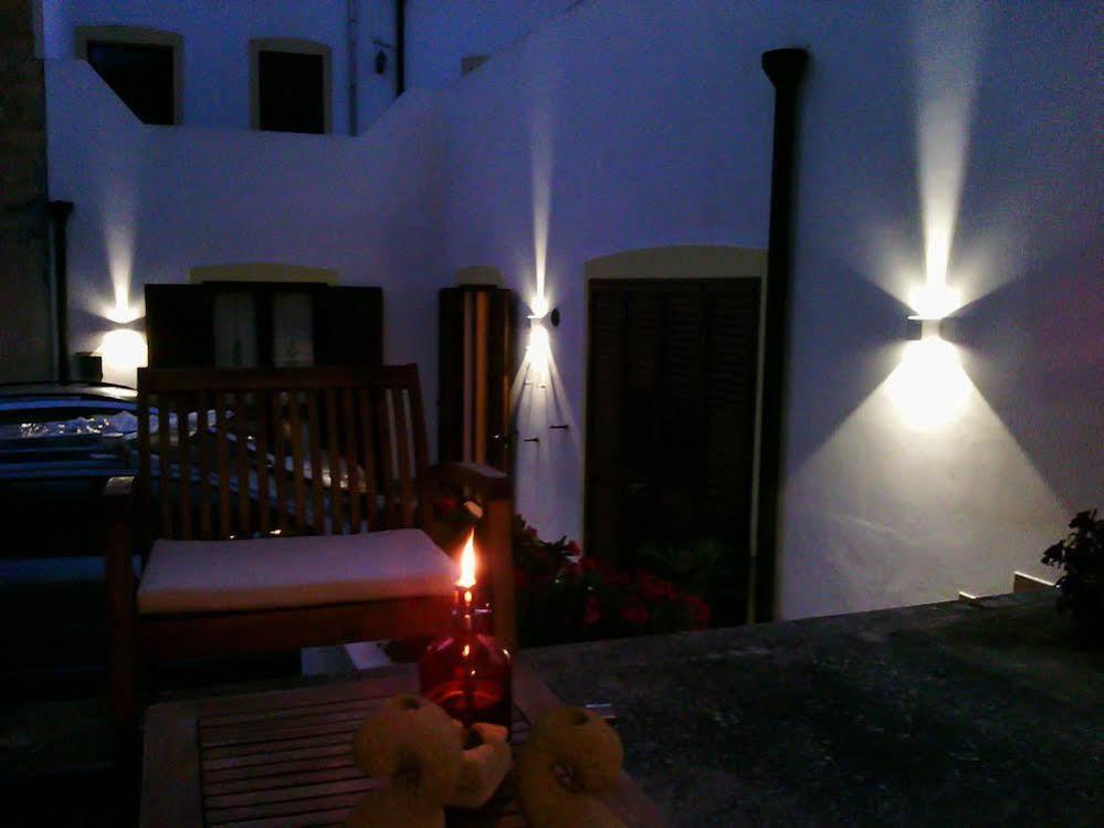 Bianco Sale Trapani Bed & Breakfast Rilievo Exterior photo